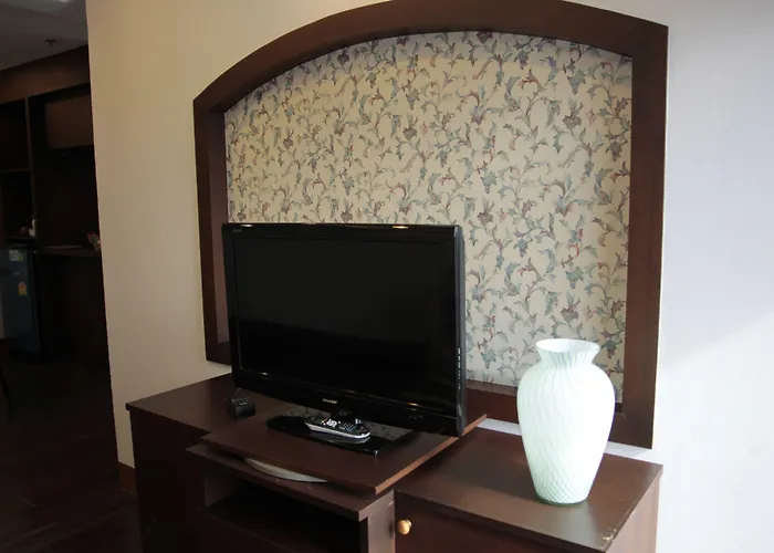Grand Tara Garden Thai Hotel