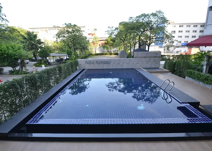 Hotel Grand Tara Garden Thai