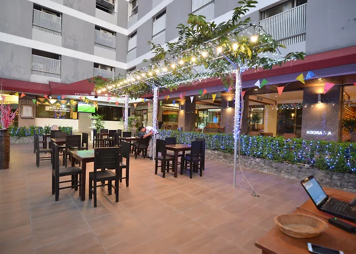 Grand Tara Garden Thai Hotel